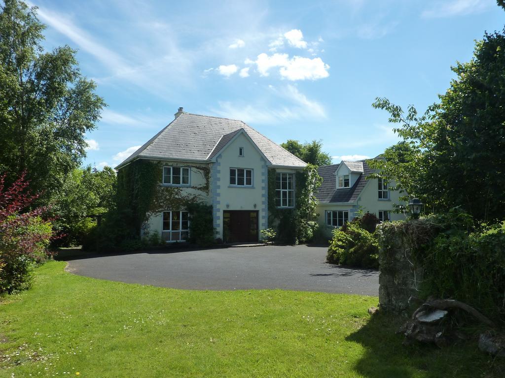 恩尼斯Knocklyon House住宿加早餐旅馆 外观 照片