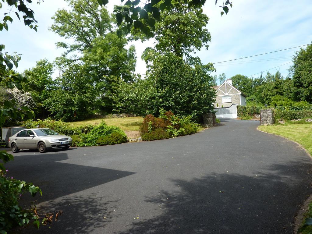 恩尼斯Knocklyon House住宿加早餐旅馆 外观 照片